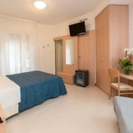 Ragno Otel 3*